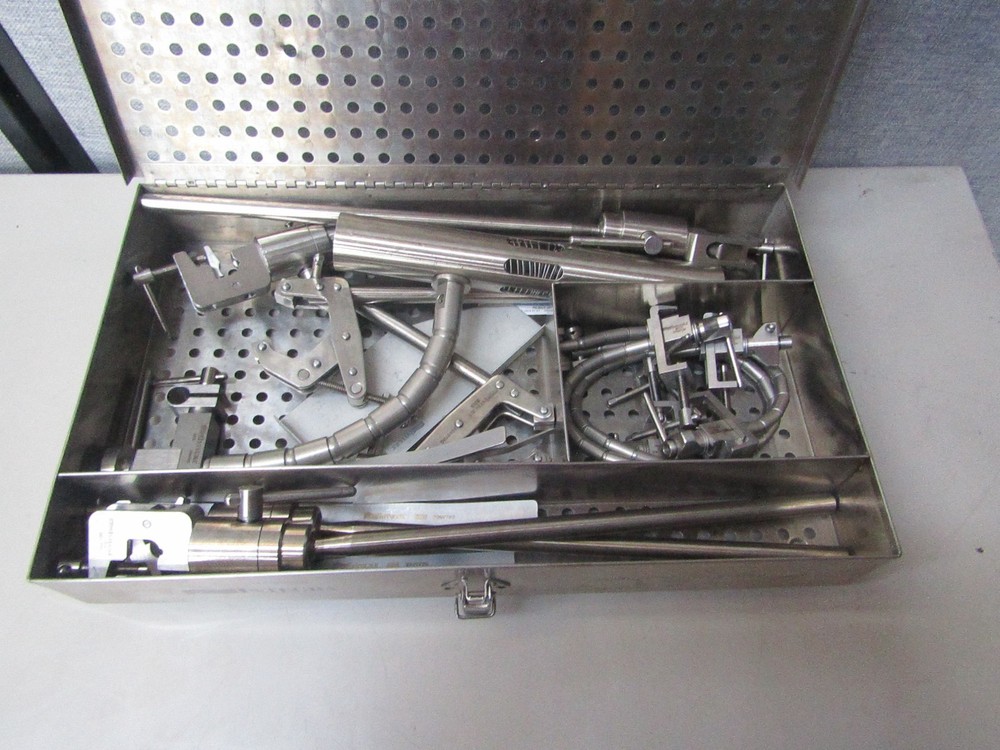 Integra A2012 Brain retrator system with container – 16 pieces as shown