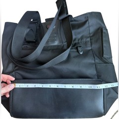 Tumi Tote Bag Black Business Travel Carry Heavy Nylon Magnetic Closure 15x12x5