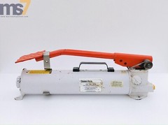 THOMAS & BETTS 13606 FOOT OPERATED HYDRAULIC PUMP P159-TBFP 700 BAR/ 10,000 PSI