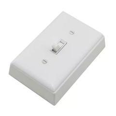 Wiremold Non-Metallic PVC Raceway 15 Amp Toggle Switch Box Kit with Faceplate an