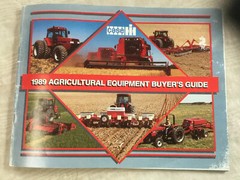 CASE INTERNATIONAL BUYER’S GUIDE 1989 84 PAGES Sales Brochure