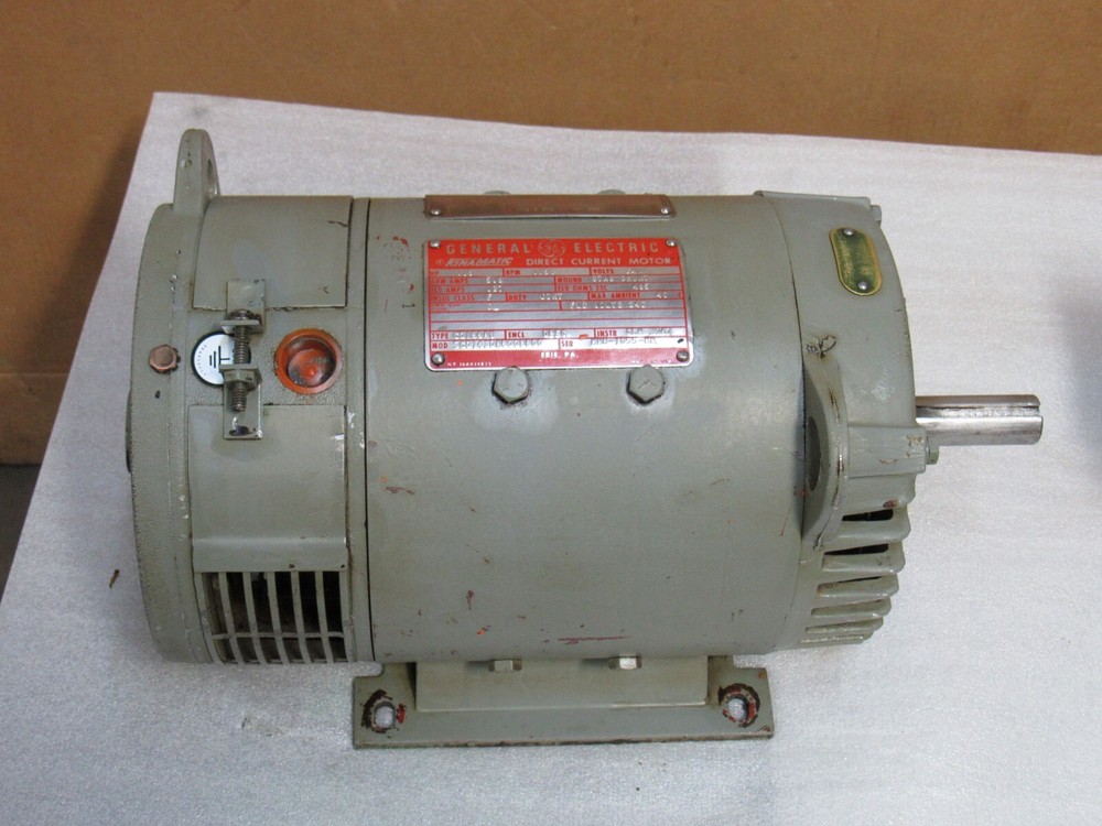 GE KINAMATIC DC DIRECT CURRENT MOTOR 5CD143DA8008800 CD186AY 1.5 HP 240V 1150RPM