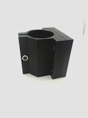 Thorlabs C1511 Ø1.5″ Post Mounting Clamp, 2.50″ x 2.50″