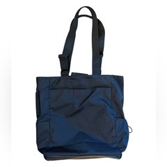 Tumi Tote Bag Black Business Travel Carry Heavy Nylon Magnetic Closure 15x12x5