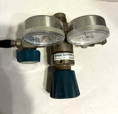 Airgas Y12-C245B580-AG High Purity Brass Two-Stage Gas Regulator-rare