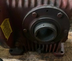 Ex-cell-o CONE DRIVE GEAR REDUCER CSMU30-2 100:1 1hp Reliance Motor 1680rpm 230v