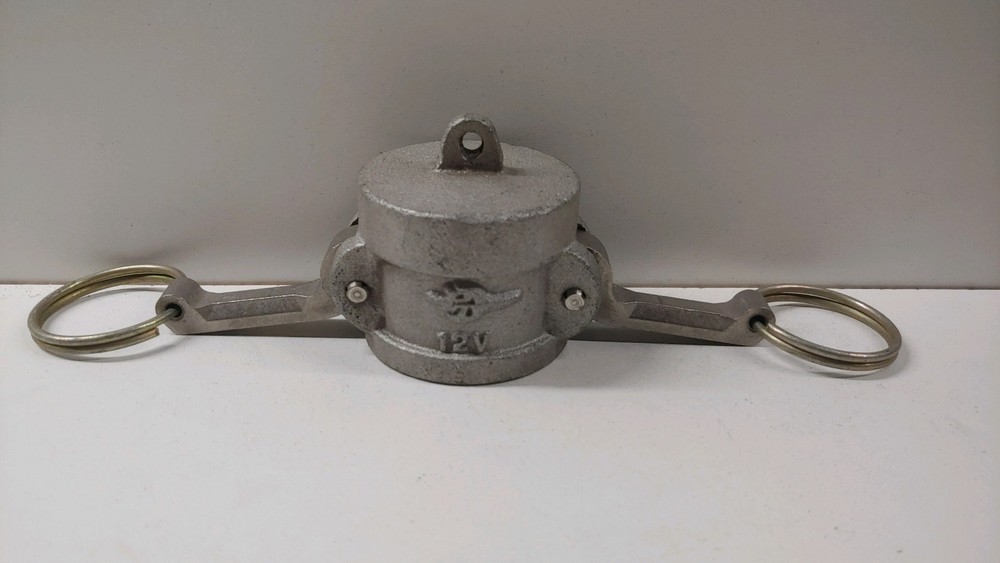 NEW OLD STOCK! PT ALUMINUM 1-3/4″ CAM LOCK DUST CAP 12V