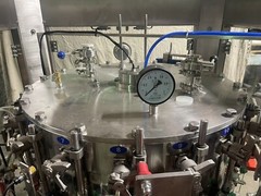 Graypack GP-18RF. 28mm & 38mm Carbonated Filler, bottling line, bottling machine