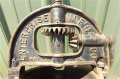 Enterprise 6 Quart Lard Press Cast Iron Sausage Stuffer Fruit Apple Cider Farm C