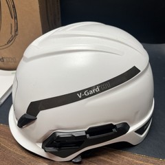 MSA V-Gard H1 Adjustable White Safety Helmet & Chin Strap New With Box & Manual