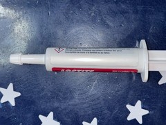 Loctite 2422 Threadlocker Blue Medium Strength Paste 1oz (30mL) Syringe 1135601