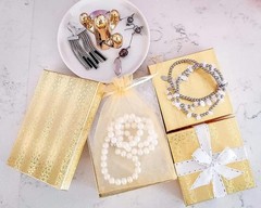 12 Pack Cotton filled Gold Foil Paper Cardboard 1 Count (Pack of 12),