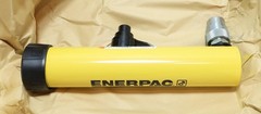 Enerpac RC108 10-Ton S/A Cylinder
