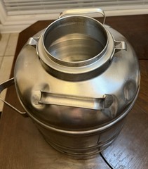 Aervoid Thermal Container Model 954. 2 Gallons No Lid.