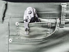 Trauma Shears with Holster – Foldable EMS Trauma Shears for EMTs, Nurses