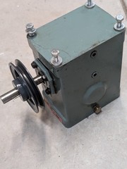 HYTROL 4AC 20-1 RH GEAR REDUCER RIGHT HAND, RATIO 20:1, With Gear & Pulley