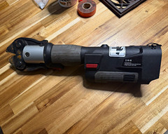 Global Industrial Battery Powered 3/8 inch Bolt Cutter