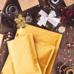 Kraft Bubble Mailers Assorted Sizes Self Seal Padded Shipping bags Waterproof