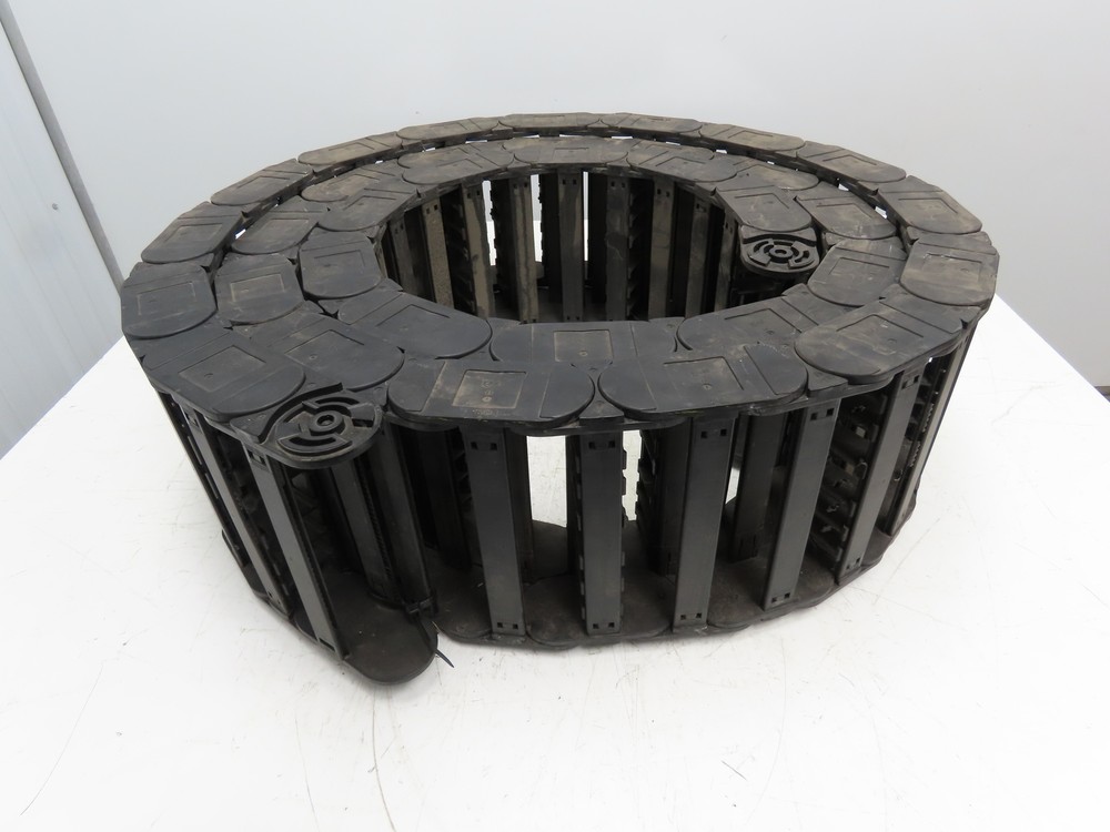 Igus 380.01 Series 38 Energy Chain Cable Carrier 67 Links 7.87″W 1.62″H 176″L