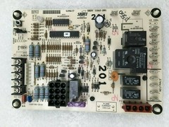 York Coleman Luxaire 539617 1162-201 Control Board 1162-83-201A used #P560