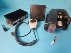 MOTOROLA XTS/MTP VEHICULAR ADAPTER NTN8560 N2001A W/ POWER AMPLIFIER MIC SPEAKER