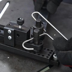 Multi-Functional Wire Bender Tool – 5/16″ Rod]