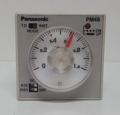 PANASONIC PM4S MULTI RANGE TIMER A2C10M-AC120V