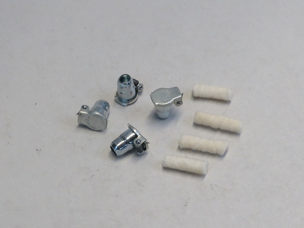 Set of 4 1/4″ Flip Top Oilers with felt Gas Engine Motor Oil Grease Magneto