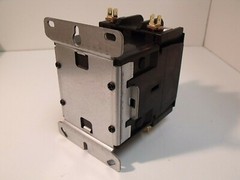 NIB Eaton C25GNF290H Definite Purpose Contactor: 115V Line, 277V@60Hz Coil