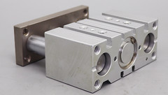 TCM25-10/20/25/30*50X100~200S High Thrust 3Axis 3Rod Cylinder Air Pneumatic