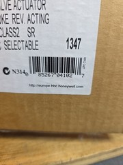 Honeywell ML7425B3012 Direct Coupled Valve Actuator 3/4 Stroke 24 Vac 135lbf