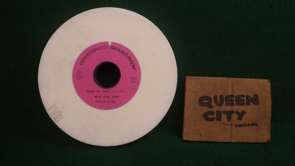 Cincinnati Milacron Grinding wheel 9A80-H6-VRW 7 x 1/2″ x 1-1/4″ 80 grit