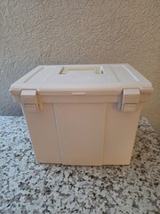 Vtg Rubbermaid Portable File Folder Carry Case Storage Box Almond Hard Shell