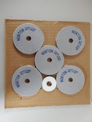 5-PIECES NORTON 32A60-KVBE GRINDING WHEELS – 3″ x 1/4″ x 1/2″ – 66243528696
