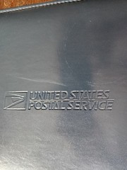UNITED STATES POSTAL SERVICE USPS TWO TONED LEATHER PORTFOLIO BINDER FOLDER