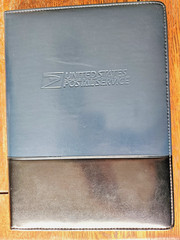 UNITED STATES POSTAL SERVICE USPS TWO TONED LEATHER PORTFOLIO BINDER FOLDER