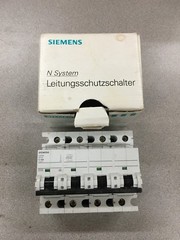 NEW IN BOX SIEMENS 5SP4491-7 3 POLE 100AMP CIRCUIT BREAKER 5SP4 491-7