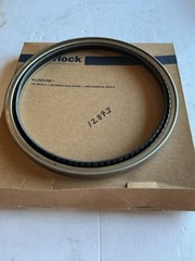 GARLOCK KLOZURE # 21086-3596 / OIL SEAL MILL-RIGHT, 8.000 ID, 9.250 OD, .625 TH