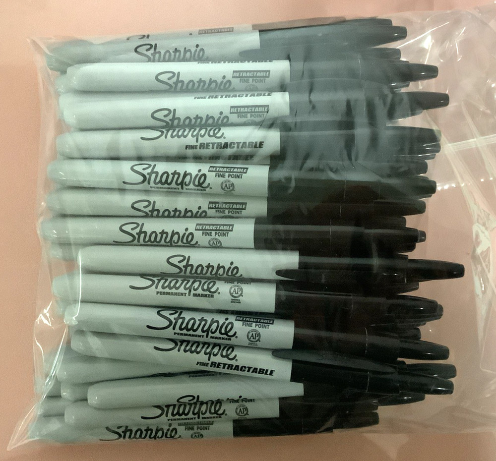 lot of 100ct SHARPIE Retractable Fine Point Permanent Markers Black
