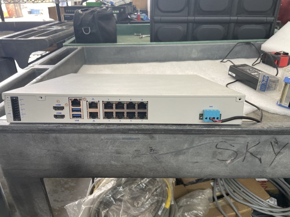 Avigilon VMA-AS3-8P2-NA VA1908D Video Appliance