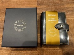 Filofax Malden Mini 5 Hole Pocket Charcoal Leather Cover Unused W/ Box Japan
