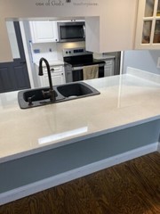 UltraClear Epoxy Resin | Table Top Epoxy | Bar Top Countertop Epoxy 1 Quart Kit