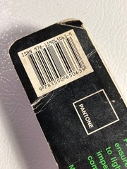 Pantone Fan Deck Formula Guide Solid Uncoated Fourth Edition Fourth Printing