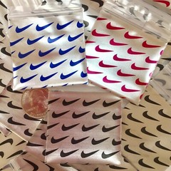 BaggiesSince1987 – 2020 Design Zip Bags Metallic 50 DSN Mix 500PCS, READ DETAILS