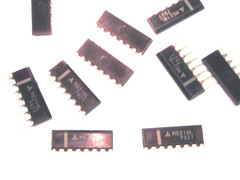 M5218L “Original” Mitsubishi Integrated Circuit 2 pcs