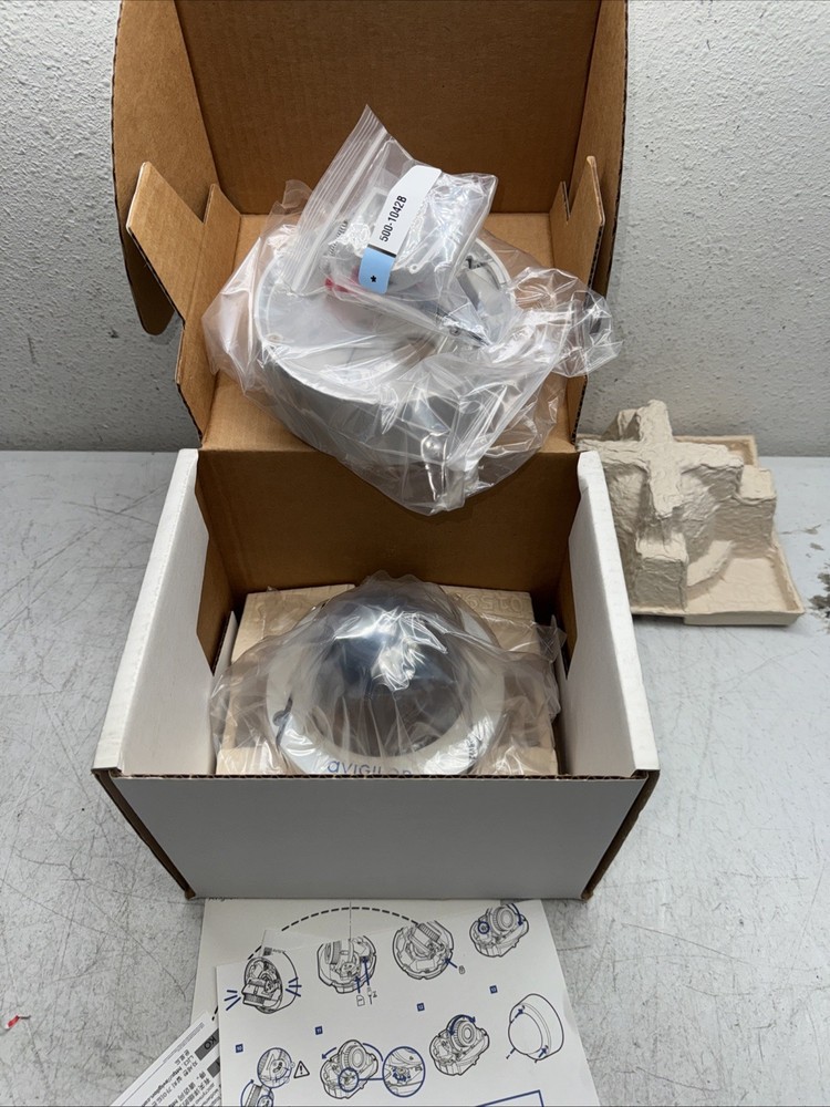 Brand New Avigilon 2.0C-H4SL-D1 320-0785B Security Camera