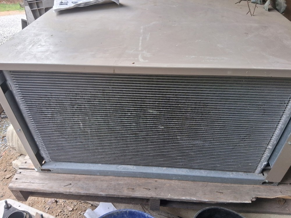 Heatcraft Condensing Unit for commercial Refrigeration.