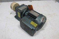 Sew R27DT71G4 61.30:1 Ratio 28RPM 1/3Hp 230/460V Inline Gear Motor