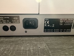 Mettler Toledo HR83 Halogen Moisture Analyzer Sample Heater