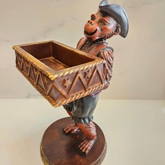 Revolutionary Monkey Business Card Holder – Table Top, Resin